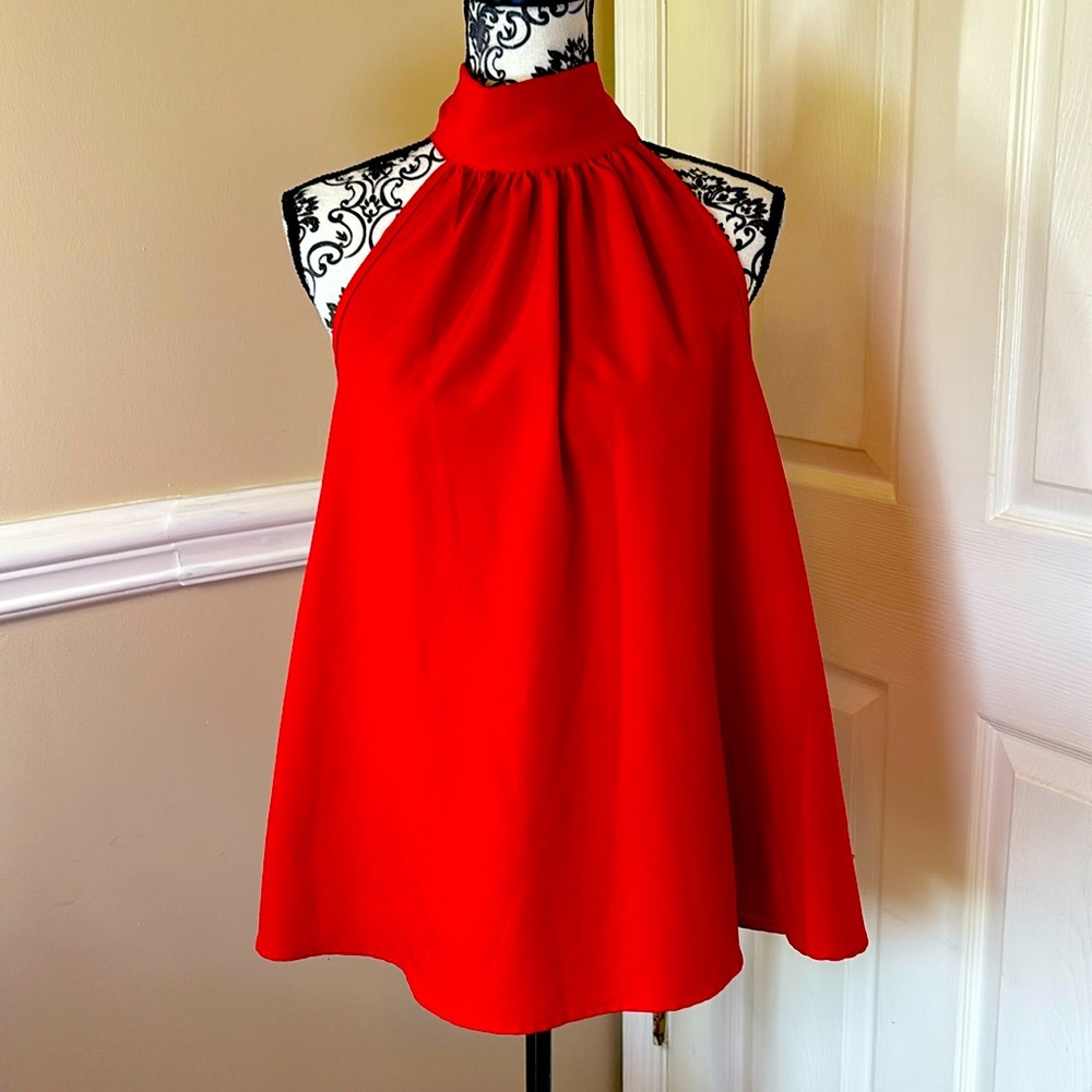 2 Hearts, women’s sleeveless, red tie, back top, size Lg/XL
